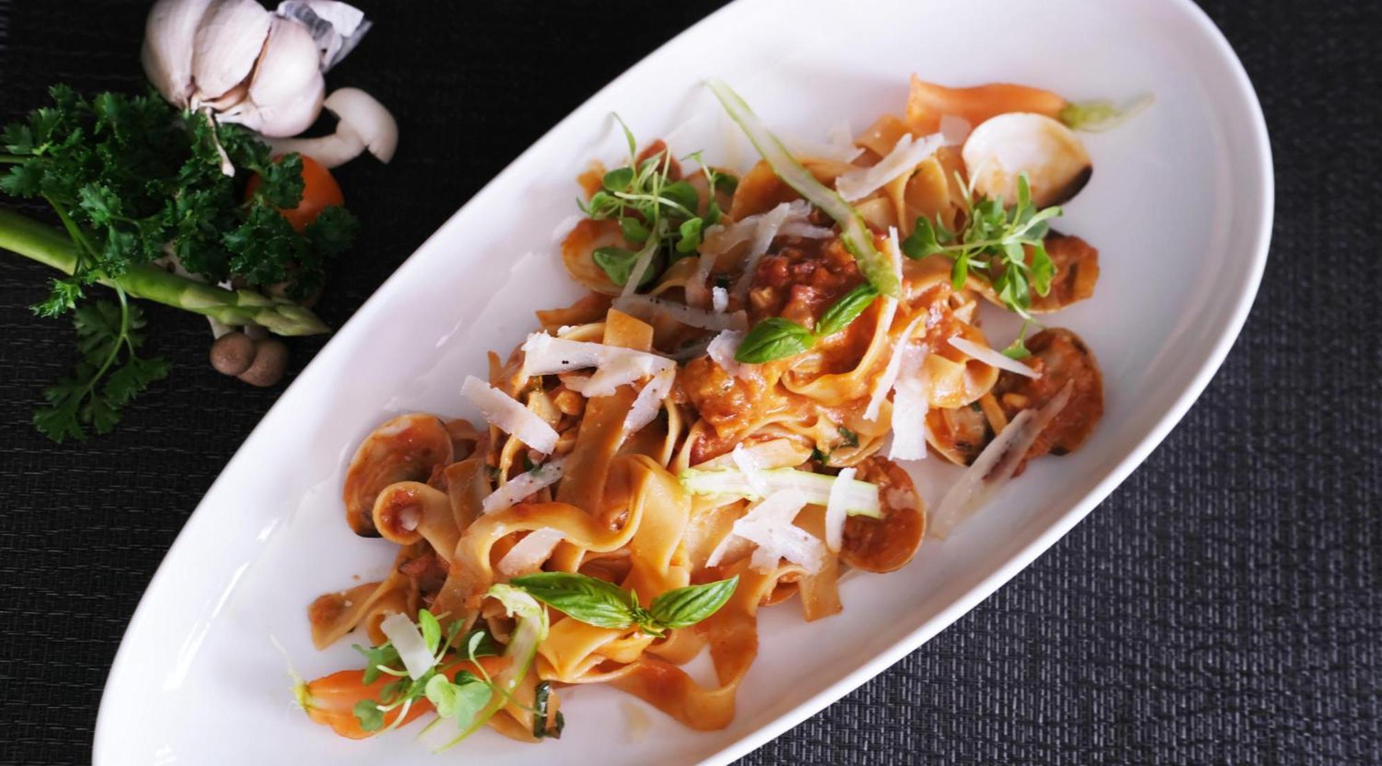 The Bloom Classic - Hotel And Bistro 하노이 외부 사진