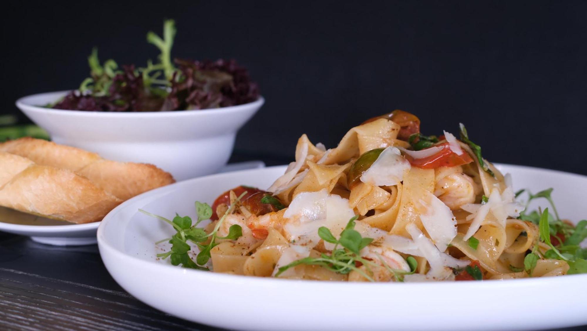 The Bloom Classic - Hotel And Bistro 하노이 외부 사진